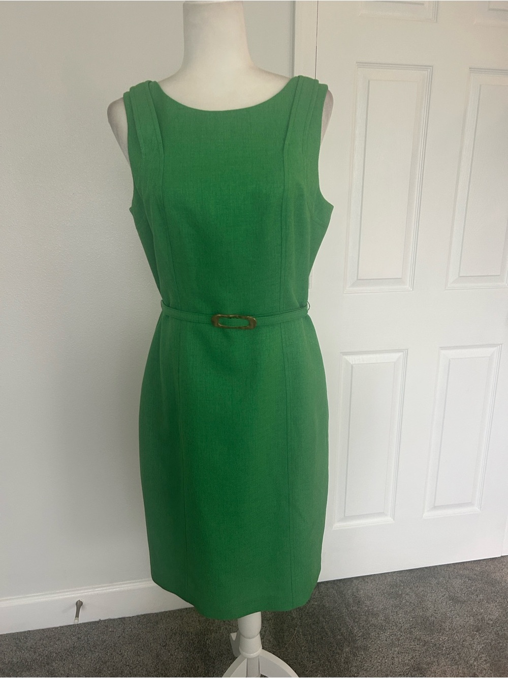 David Meister Sleeveless Emerald Sheath Dress with Slim Belt